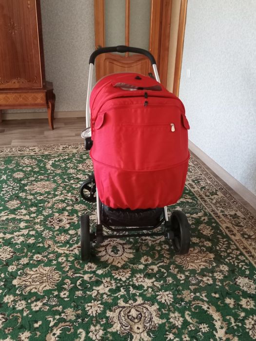 Продам  коляску детскую.