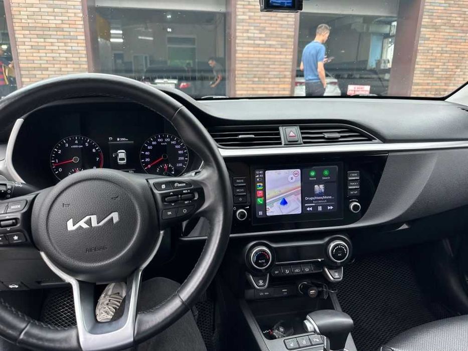 Kia Rio в рассрочку без банка