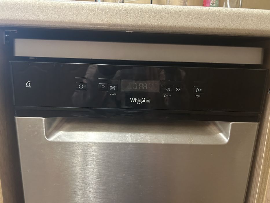 Masina de spalat vase Whirlpool