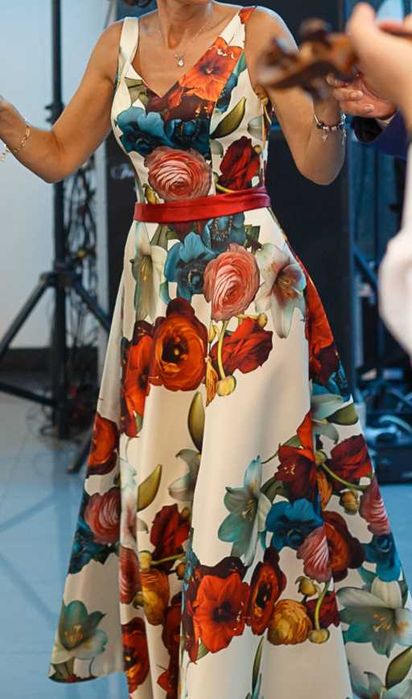Rochie de seara, material tafta, imprimeu floral, mărimea 36