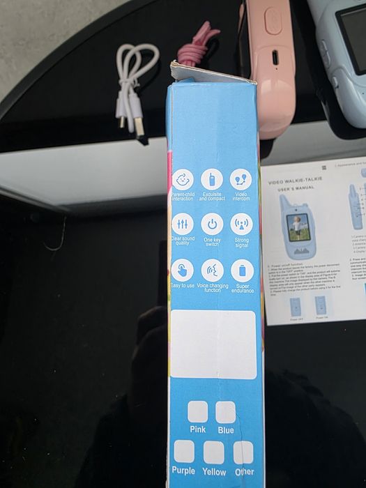 Set Walkie-Talkie cu ecran.