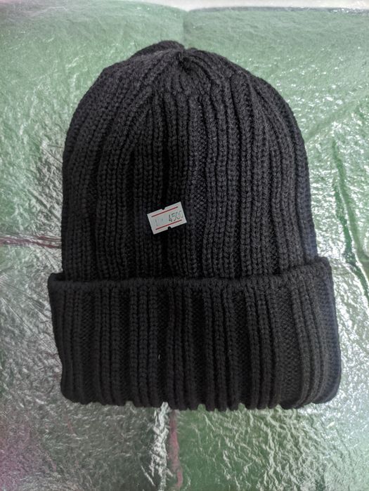 Шапки мужские разные