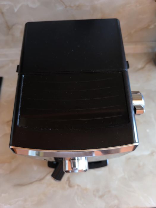 Кафемашина Saeco Poemia