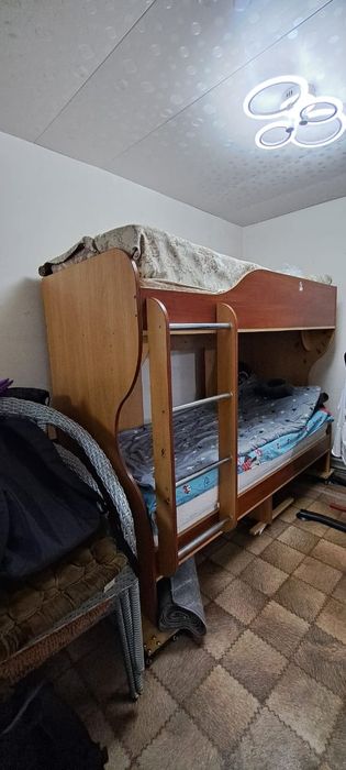Двухъярусная кровать