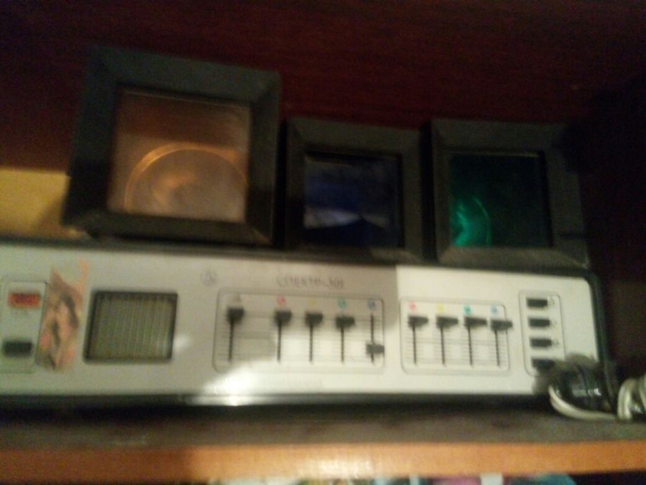 Продам магнитофон Бабиник