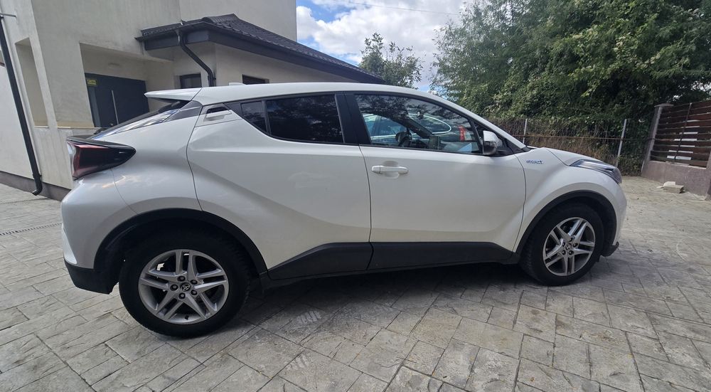Toyota C-HR - Hibrid - 2020 - 96cp