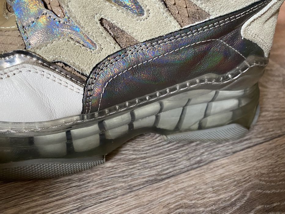 Кроссовки демисезонка