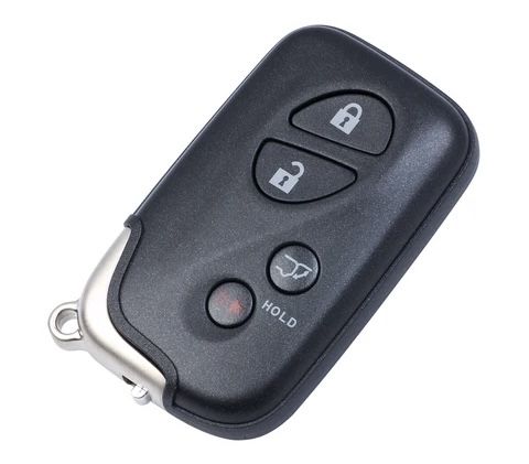 В продаже ключ от LX 570 america