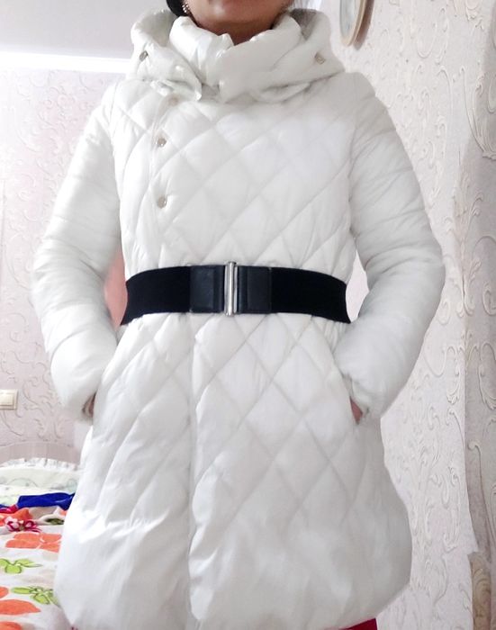 Продам куртку, можно для беременных