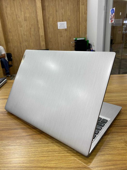 Б/У ноутбук Lenovo IdeaPad [i3/4/256/15,6 FHD]