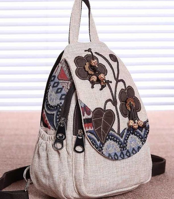 Rucsac textil maro flori