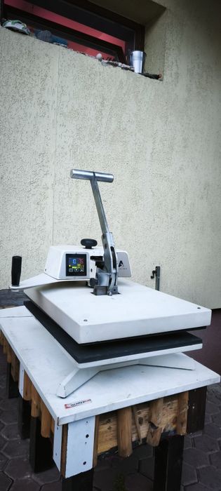 Presa termica imprimari textile