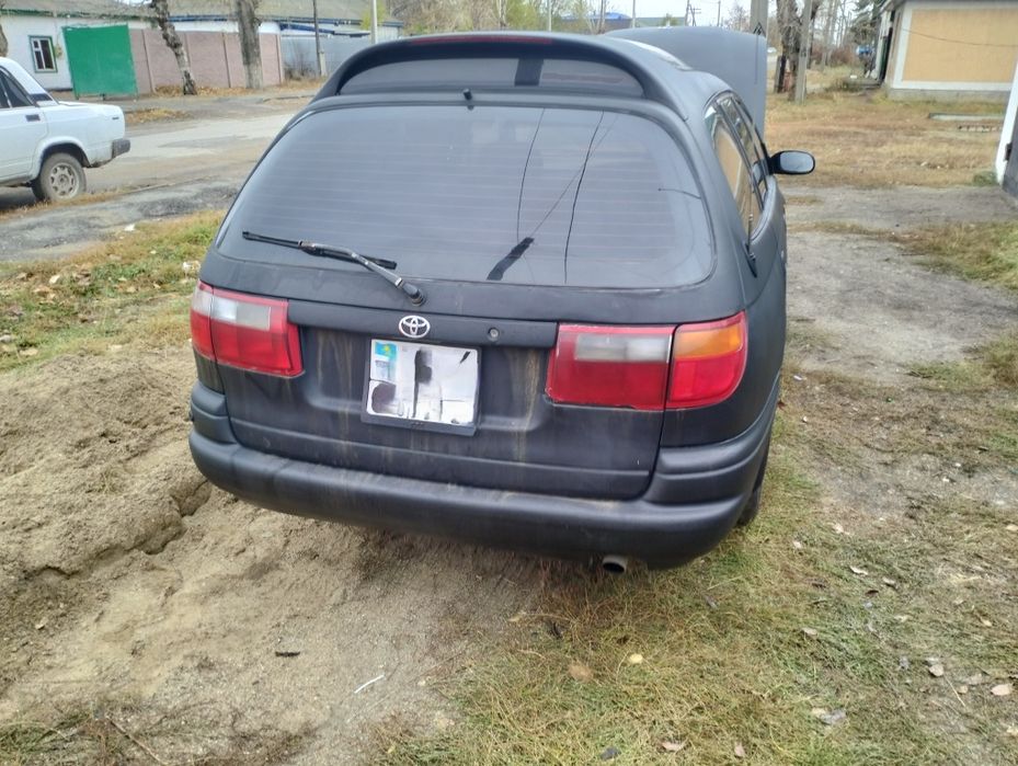 Продам Toyota Caldina