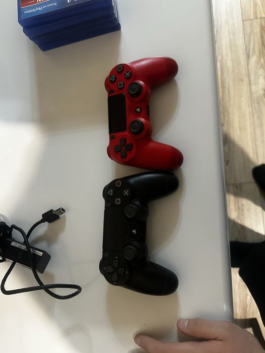 Пс 4 слим с камерой + игры 5шт