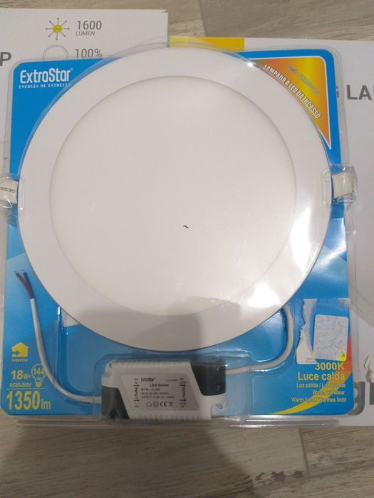 Lustre/ plafoniere noi