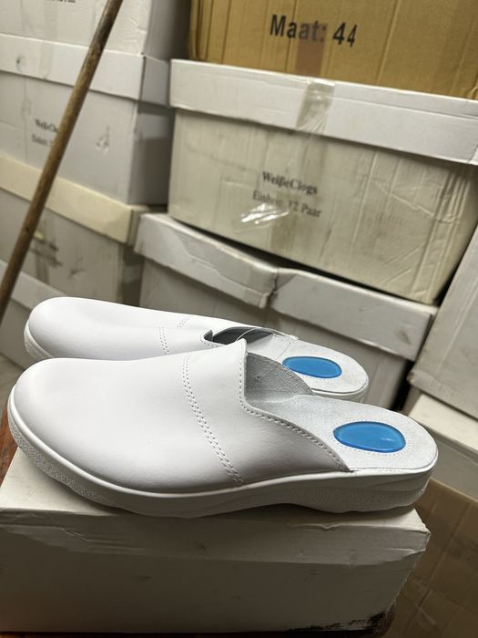 Saboti medicinali FEMEI / BĂRBAȚI fabticati in ITALIA Angro 45 lei buc