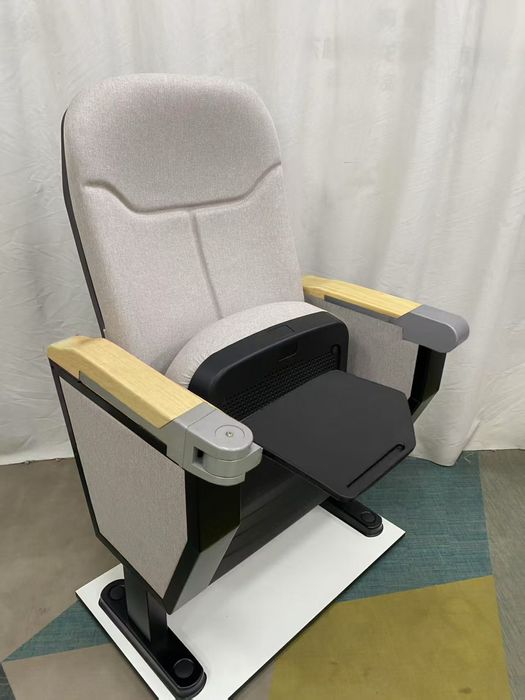 Театральный кресло