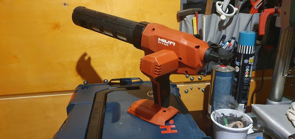 Pistol silicon Hilti CD 4-A22 , pistol silicon cu acumulator Hilti