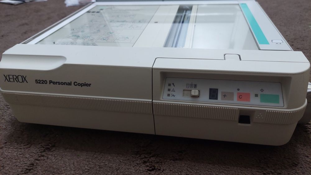 Продам Xerox 5220 б/у
