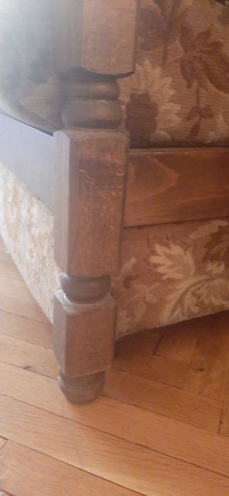 За ценители - уникален разтегателен диван и фотьойл