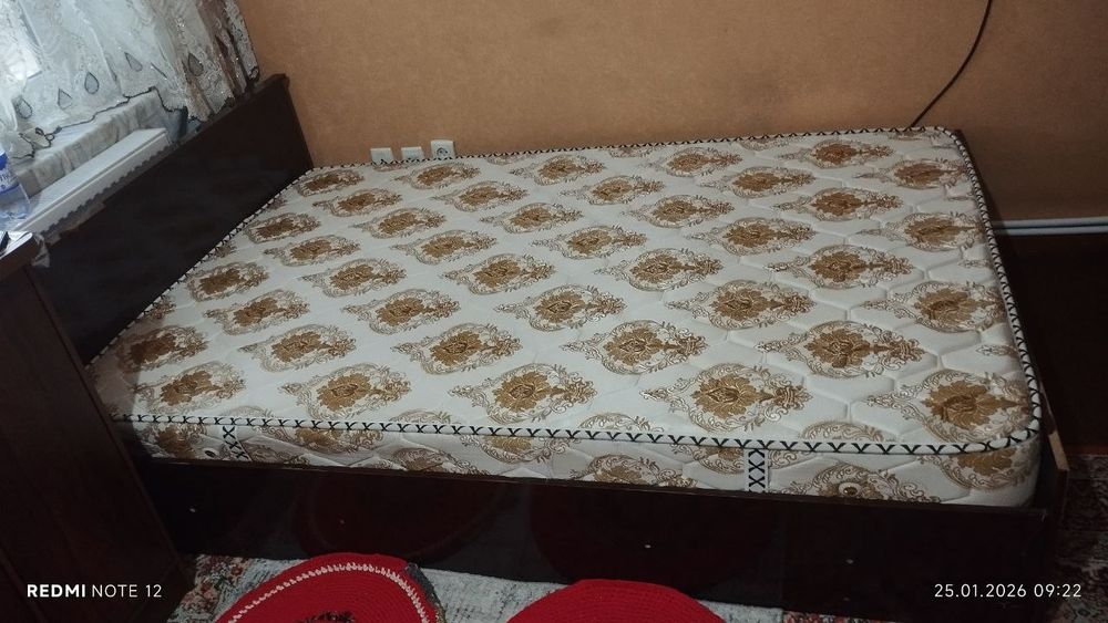 Kravat sotiladi xolati yaxshi