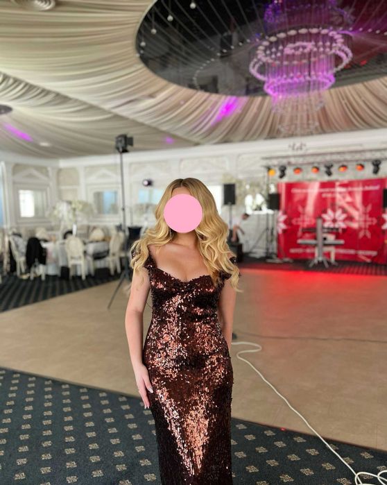 Rochie de seară cu paiete