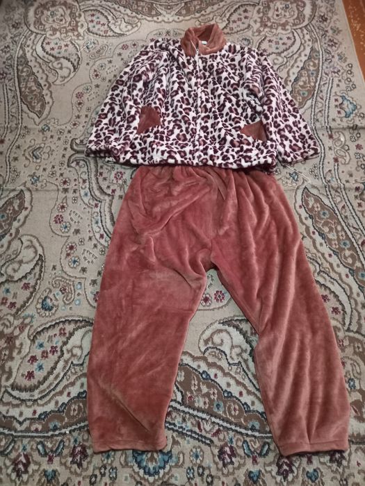 Продам пижаму новая