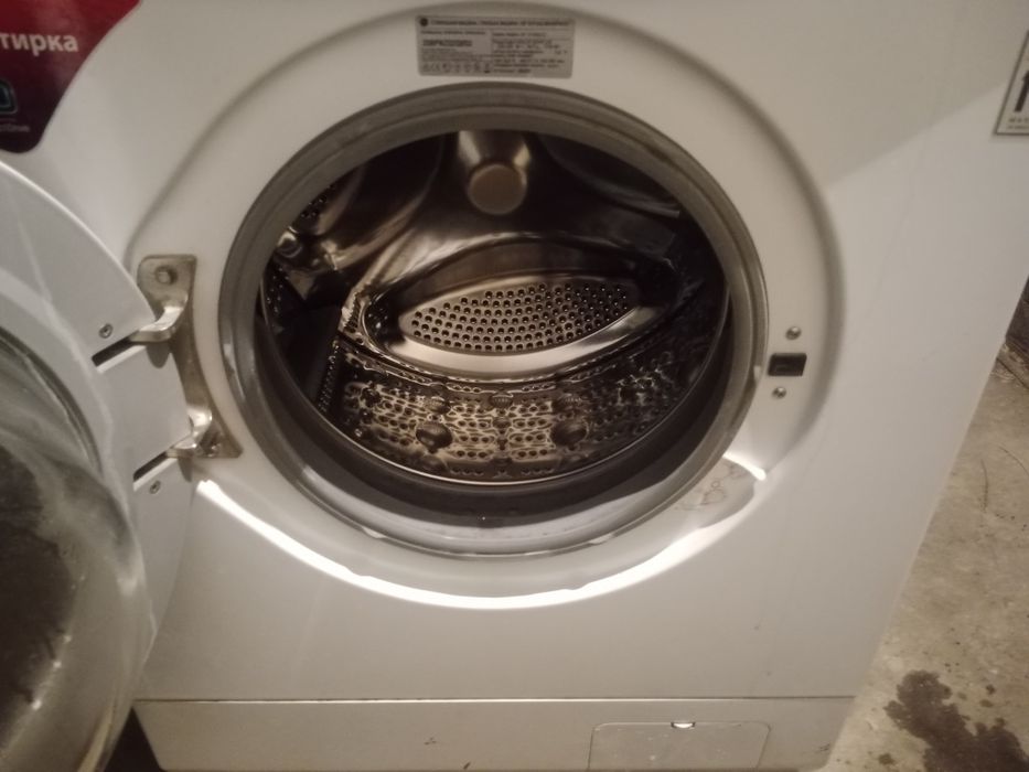 Стиральная машина LG