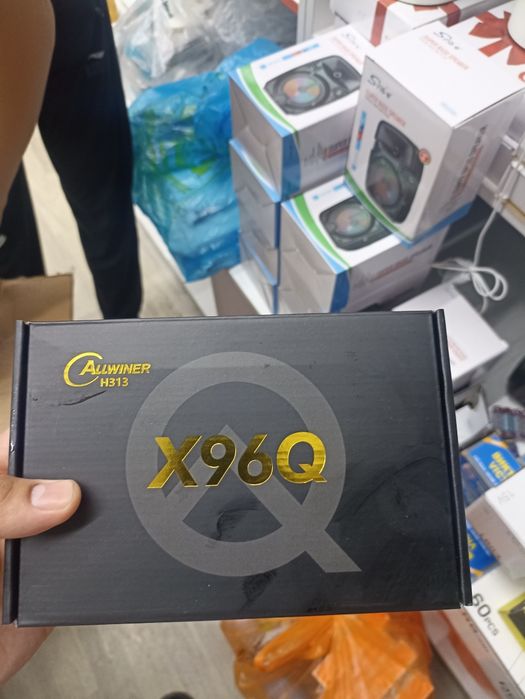Tv box  tv приставка тв бох