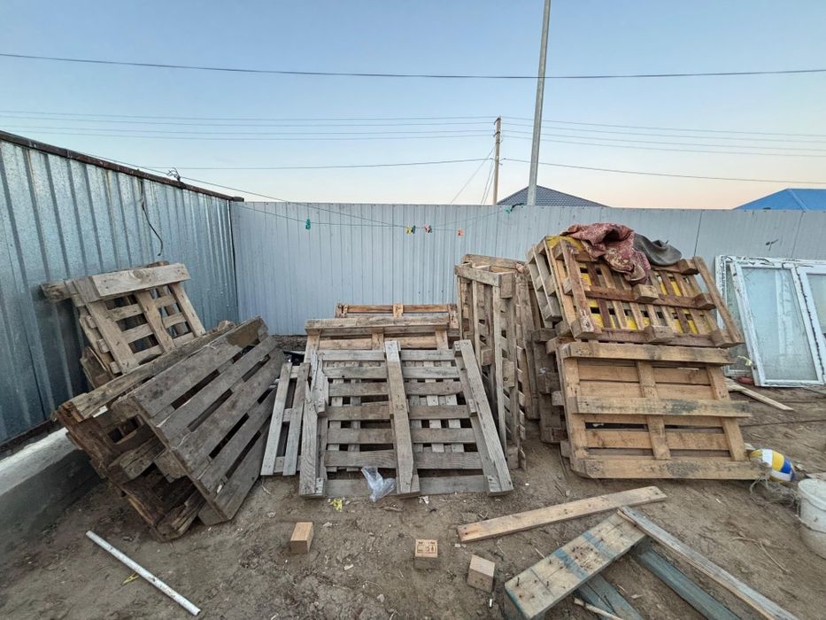 Поддоны сатылады