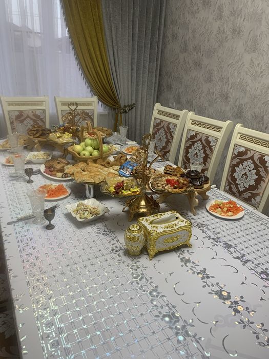 Стол стулья 18 штук