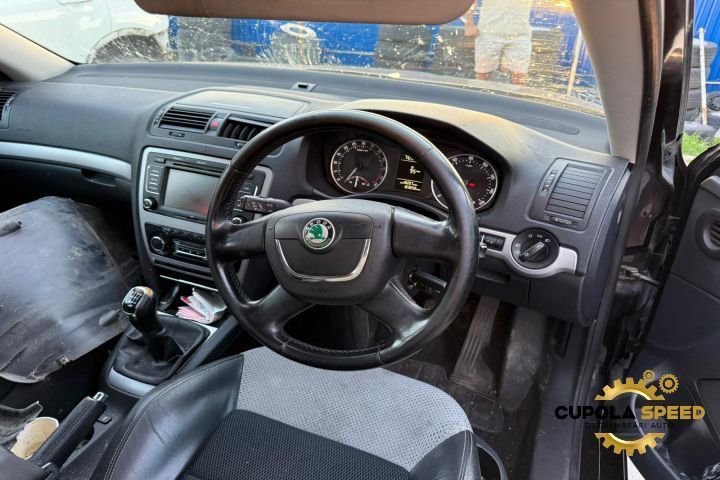 Far stanga Skoda Octavia 2 [facelift] [2008 - 2013]