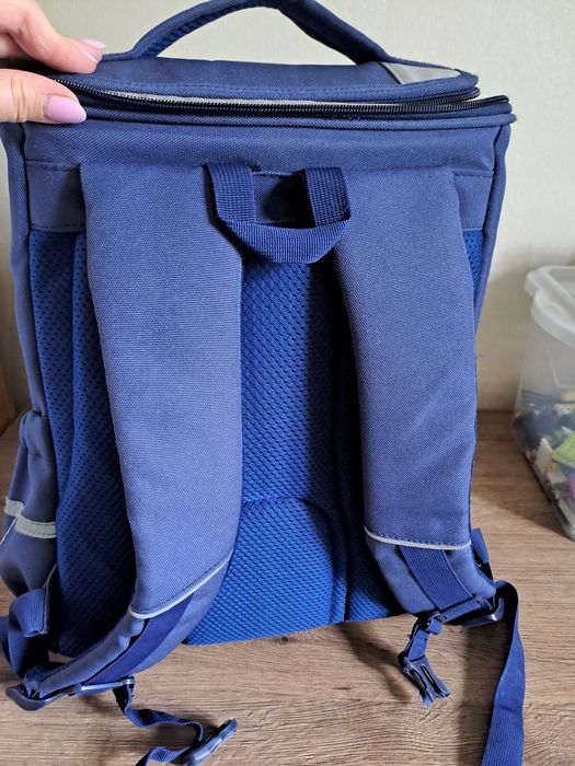 Продам школьный  рюкзак!