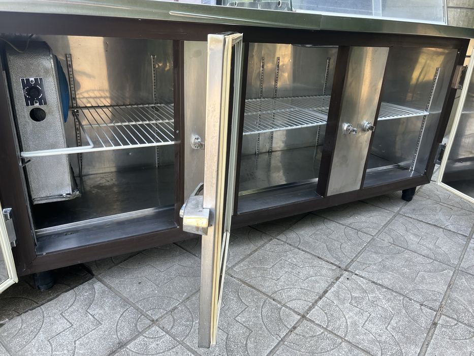 Хладилна витрина хладилна