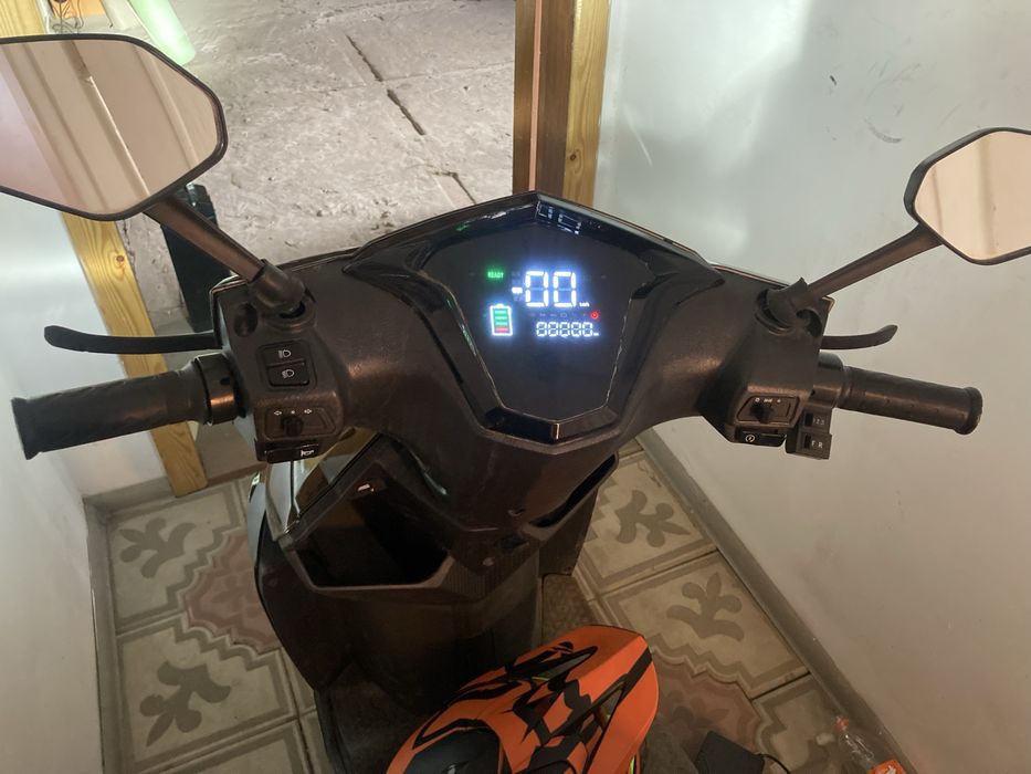 Электро скутер обмен