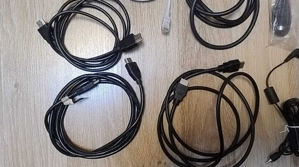 Cabluri/mufe/adaptoare audio, video, scart, RCA, HDMI