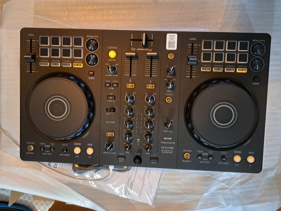 Consolă noua pioneer flx4