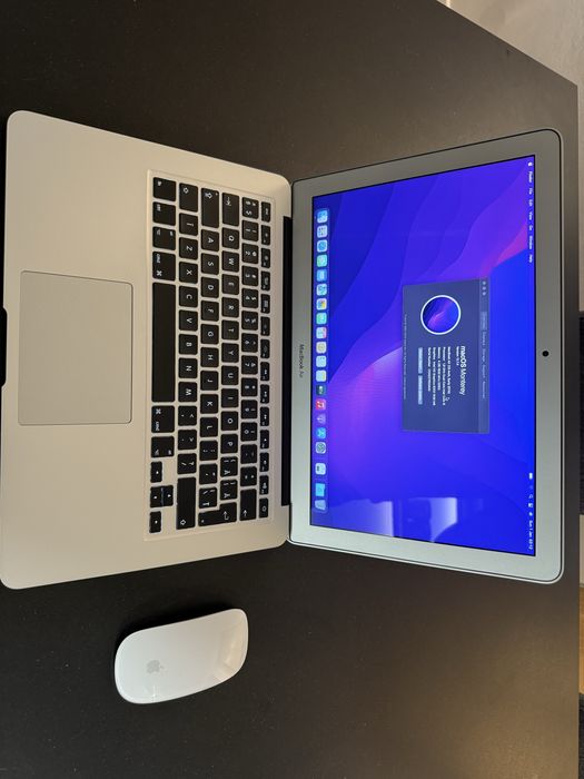 MacBookAir A1466 | i5 | 4 GB Ram | SSD 128 | Baterie Noua |Mouse CADOU