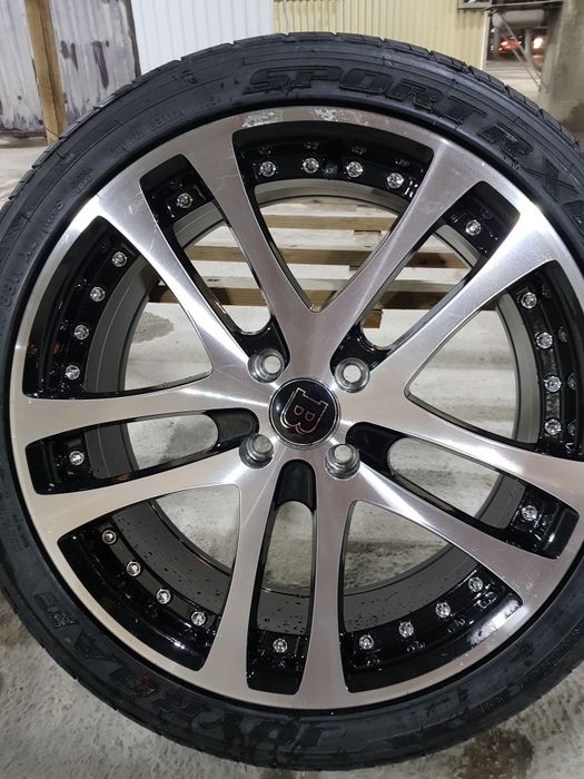 Relis diska sotiladi srochni R 17