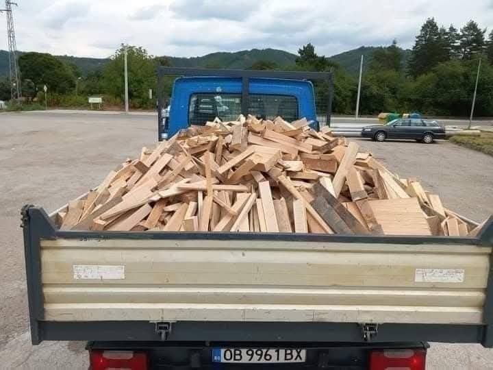 Продавам нарязани Букови Изрезки.