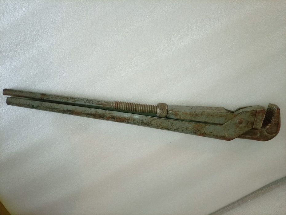 Газовый трубчатый ключ