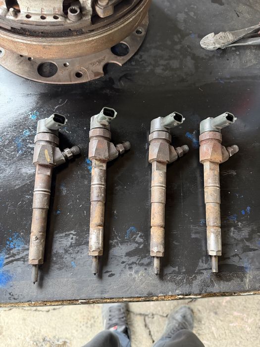 Injector,set injectoare opel insignia 2.0cdti\euro 5