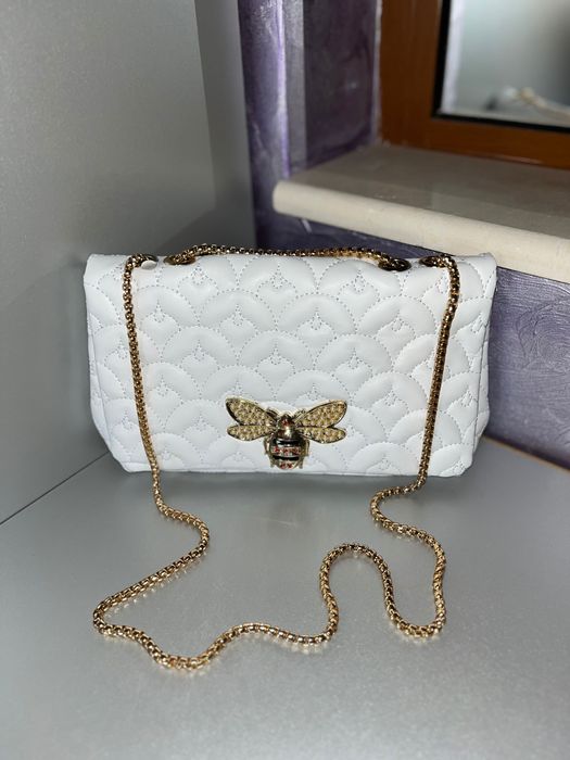 Чанти - дамски (разгледай снимките)