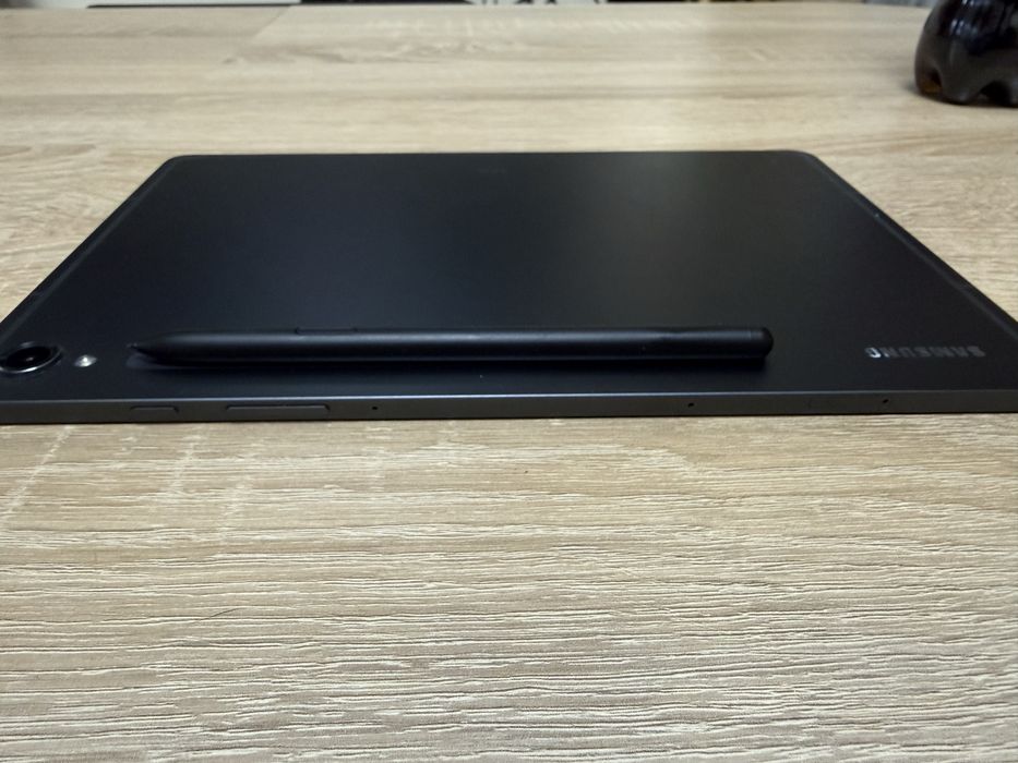 Samsung Galaxy Tab S9 (128GB/8GB) + S Pen | Като нов , купуван от САЩ