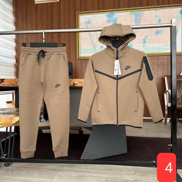 Treninguri unisex pentru copii