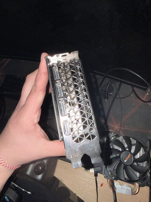 Продава се видео карта Rtx3060 12Gb Inno3d