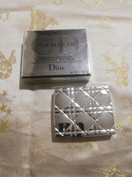 Палитра DIOR BLUE-TIE 001 Bleu Smoking