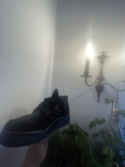 Jordan 4 Black cat M38