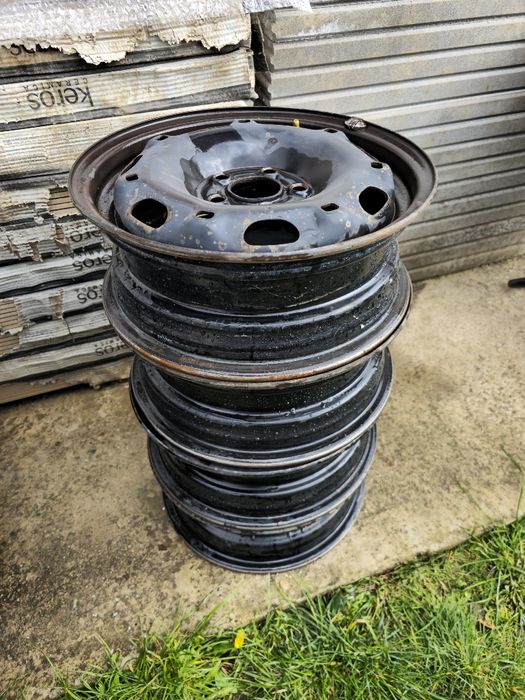 Titlu: Set Jante Aliaj R14 Skoda Fabia / VW Polo / Seat Ibiza