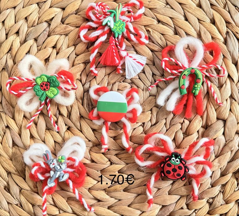 Ръчно изработени мартеници